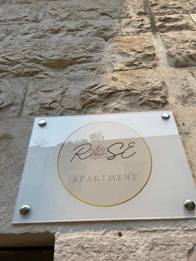 Rose Apartment تيرليتسي المظهر الخارجي الصورة